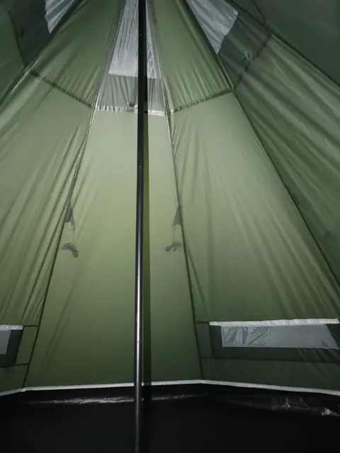 Urberg Tipi Tent 5P 2.0 Klassisk 5-person  lavvu i Kombu Green 