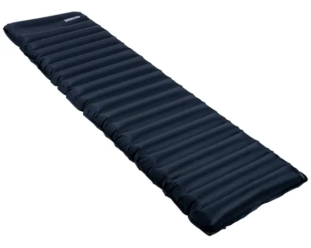 Urberg Airmat Pump Black Beauty Lett og oppblåsbart liggeunderlag 193cm 