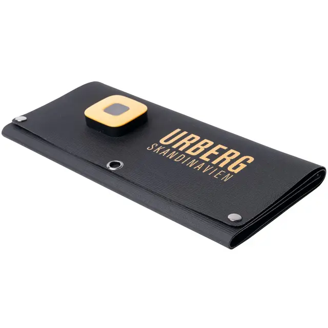 Urberg Solar Panel 28w Black Solcellelading av mobil og kamera på tur 