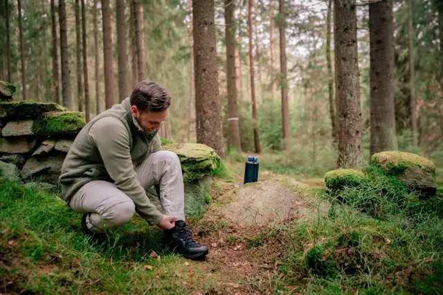 Urberg Brodalen ZipOff Hiking Pants M 44 Black Beauty 