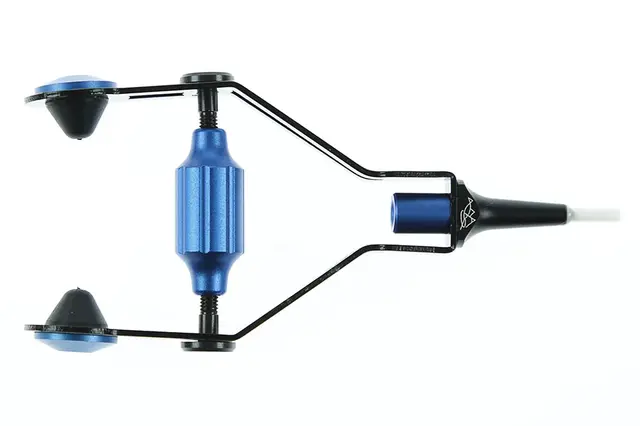 Smhaen Bobbin Holder Midge (Blue) Markedets råeste trådholder? 