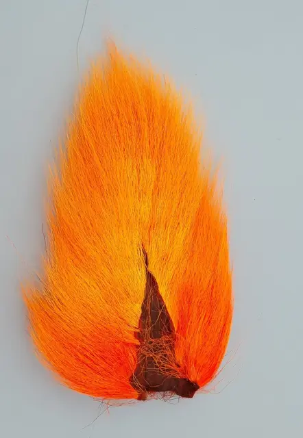 Veniard Bucktail Large Orange Kvalitets hjortehale med lange fibre 