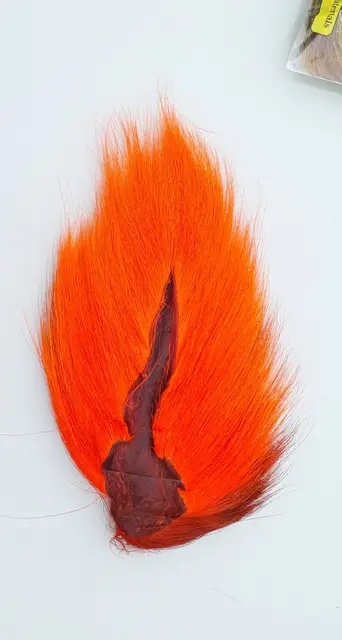 Veniard Bucktail Large Fluo Orange Kvalitets hjortehale med lange fibre 