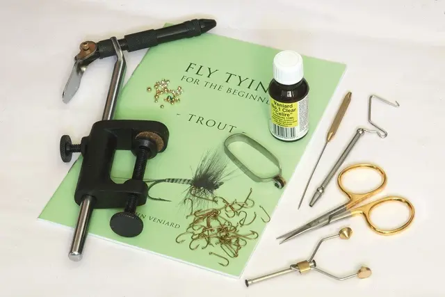 Veniard Premium Fly Tying Kit 100år Fluebindesett anniversary edition 