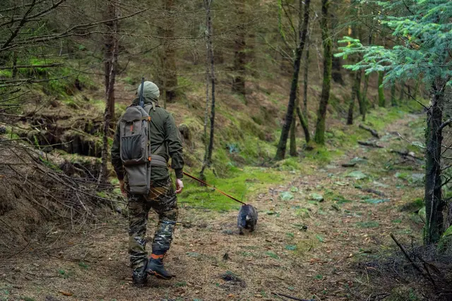 Vorn LT12 Ash Green 12L jaktsekk med Quick Rifle Release 