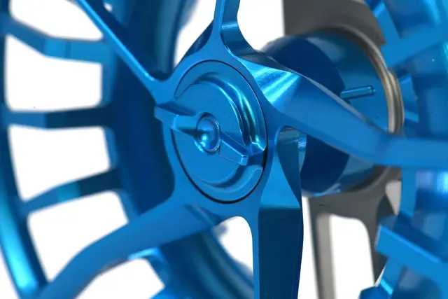 Waterworks-Lamson Litespeed M6 Reel Ultramarine 