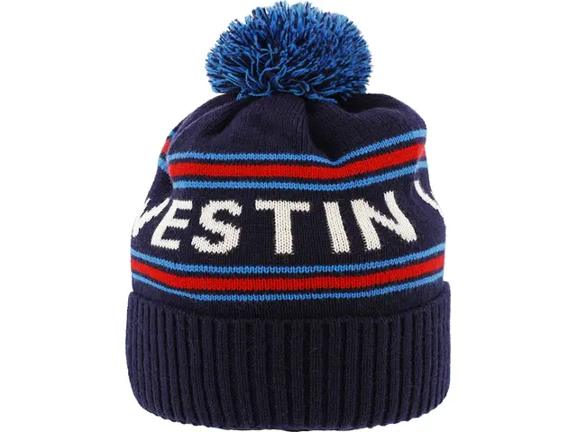 Westin Mountain Snowroller Deep Blue One Size varm klassisk lue med dusk 