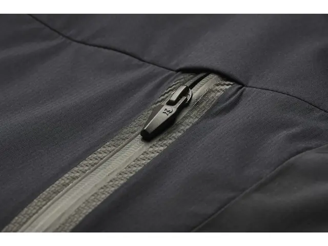 Westin W8 Jacket S Carbon Black 