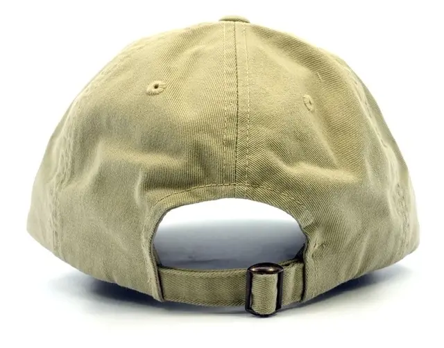Whiting Farms Twill Cap Vintage Khaki Bomull caps med Whiting logo i front 