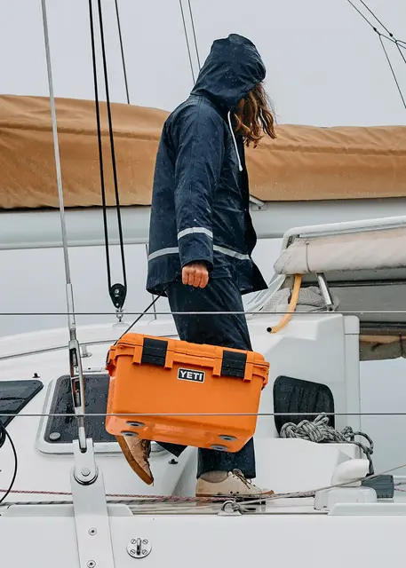 Yeti LoadOut GoBox 60 Tan Vanntett og sikker oppbevaringsboks 