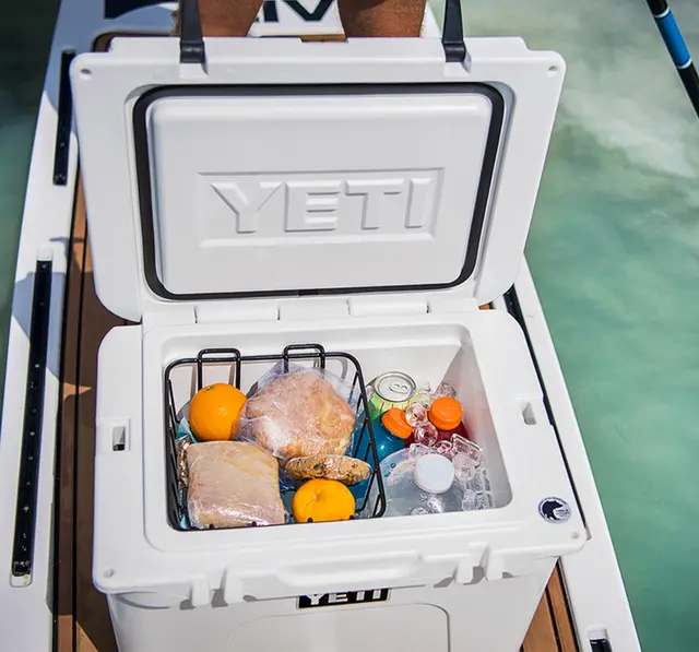 Yeti Tundra 35 Kjøleboks Navy Holder mat/drikke kald over lang tid! 