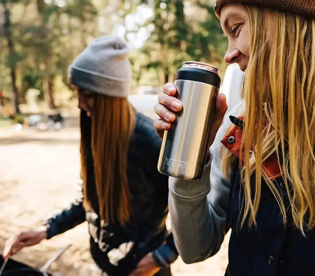 Yeti Rambler Colster Slim 250ml S/S Isolert brusboks holder 