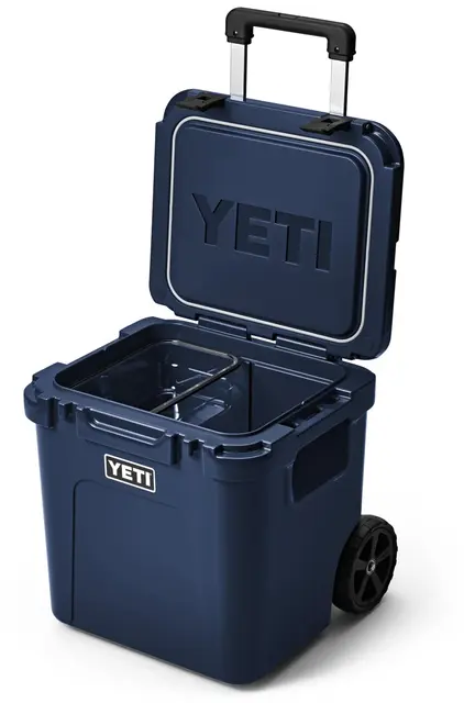 Yeti Roadie 48 Weeled Coolbox Navy Kjøleboks med teleskophåndtak og hjul 
